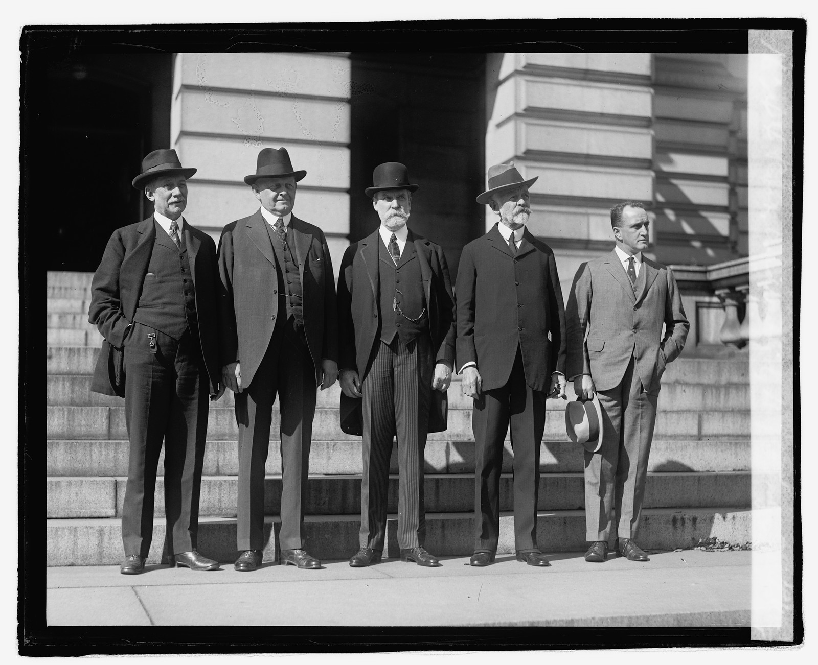 Root, Underwood, Hughes, Lodge, Mills, 10/12/21, [19]21 October 12. — historic photograph
