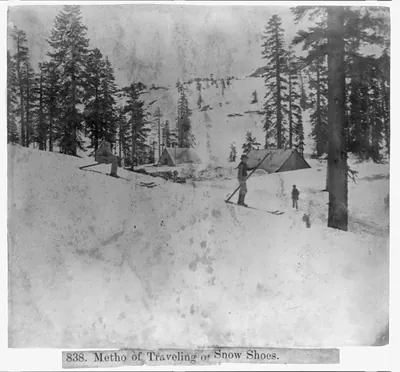 Metho[d] of traveling on snow shoes