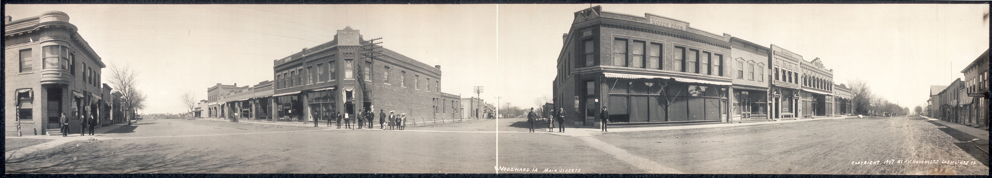 Woodward main streets, Iowa, 1907, 1907 — historic image