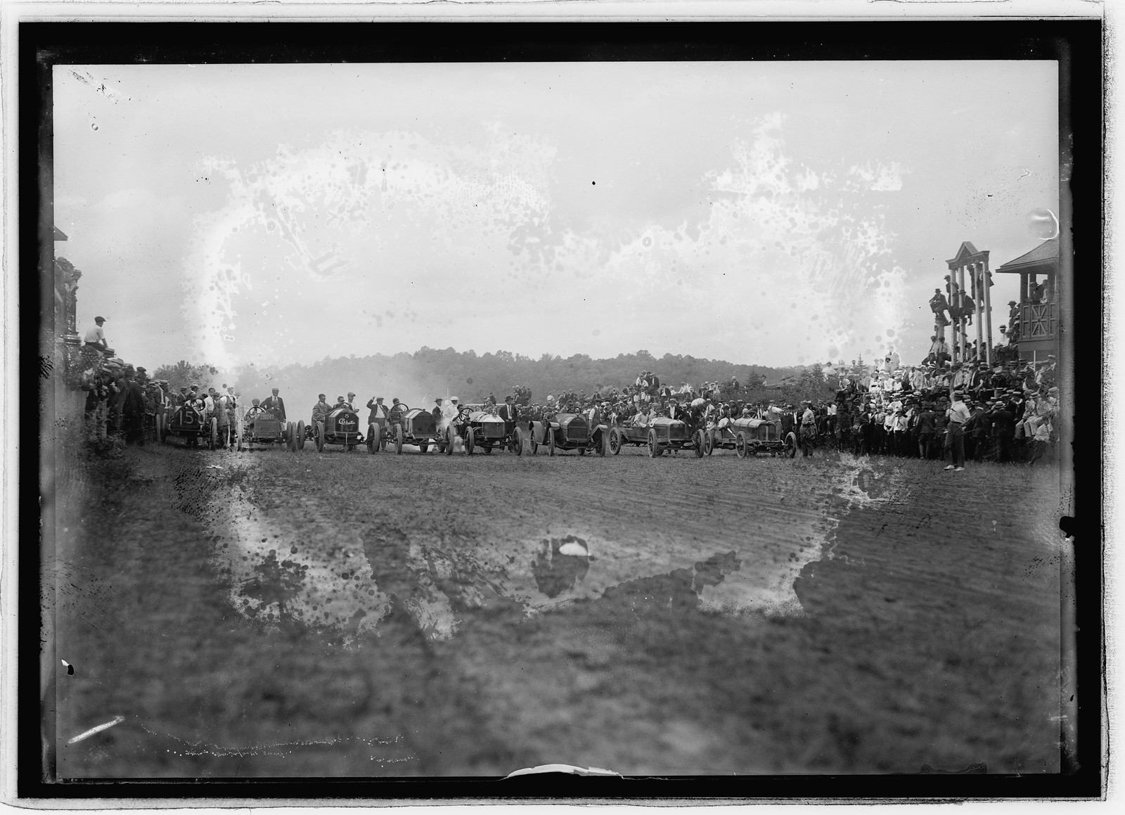 Auto races, Bennings, Md. [i.e., Washington, D.C.], 1915, 1915 — historic photograph