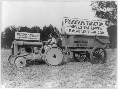 Fordson tractor sold by Parkway Motor Co. of Washington, D.C.