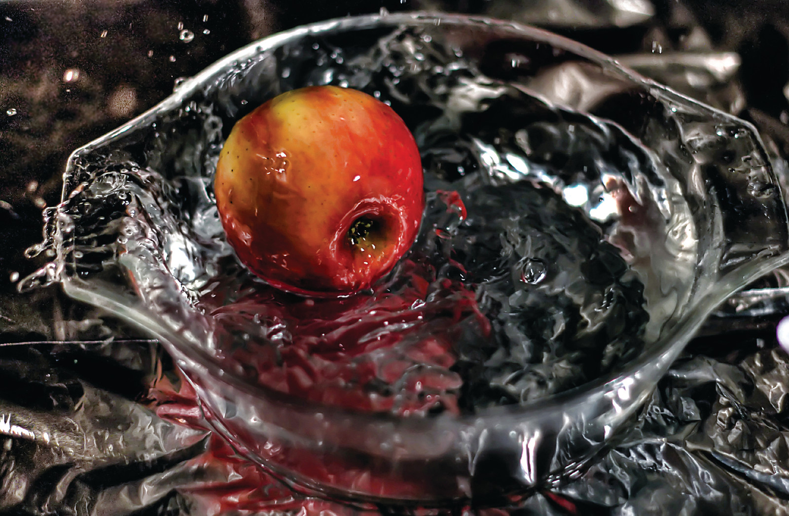 Apple Splash — historic image