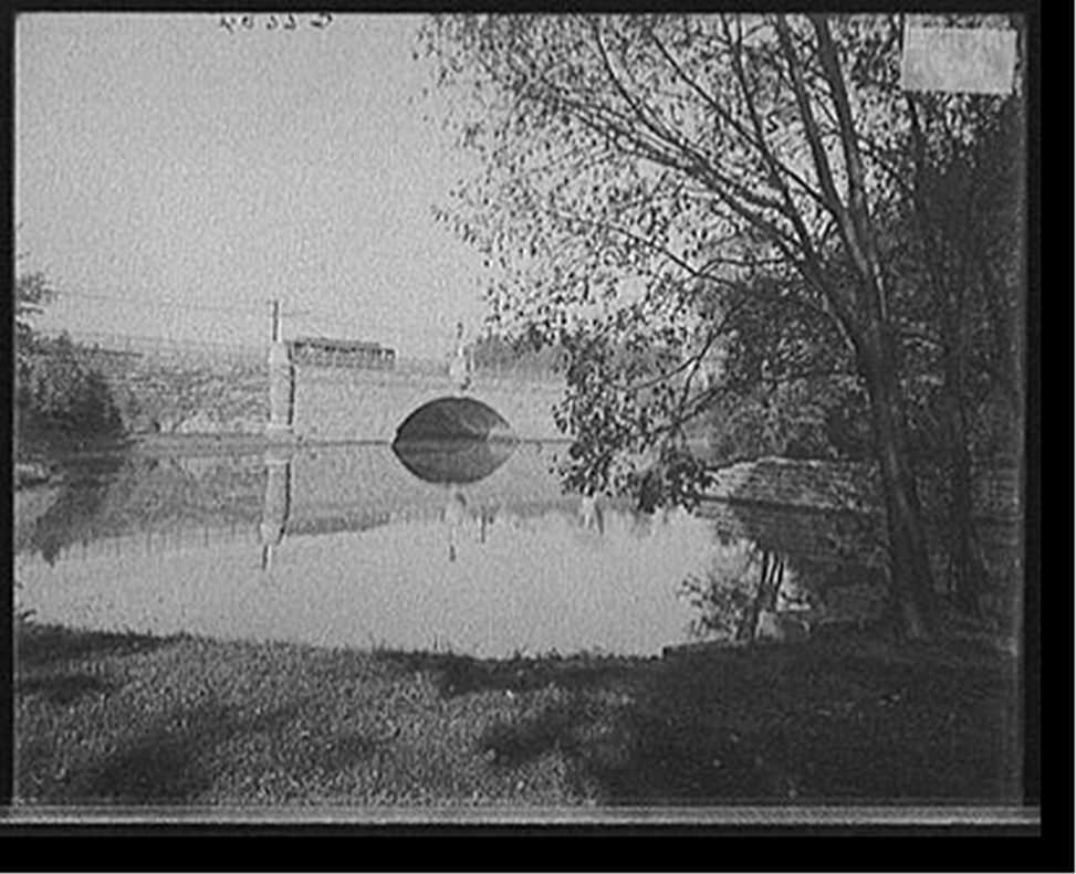 [Elmwood Avenue bridge, Buffalo, N.Y.], [between 1900 and 1915] — historic photograph