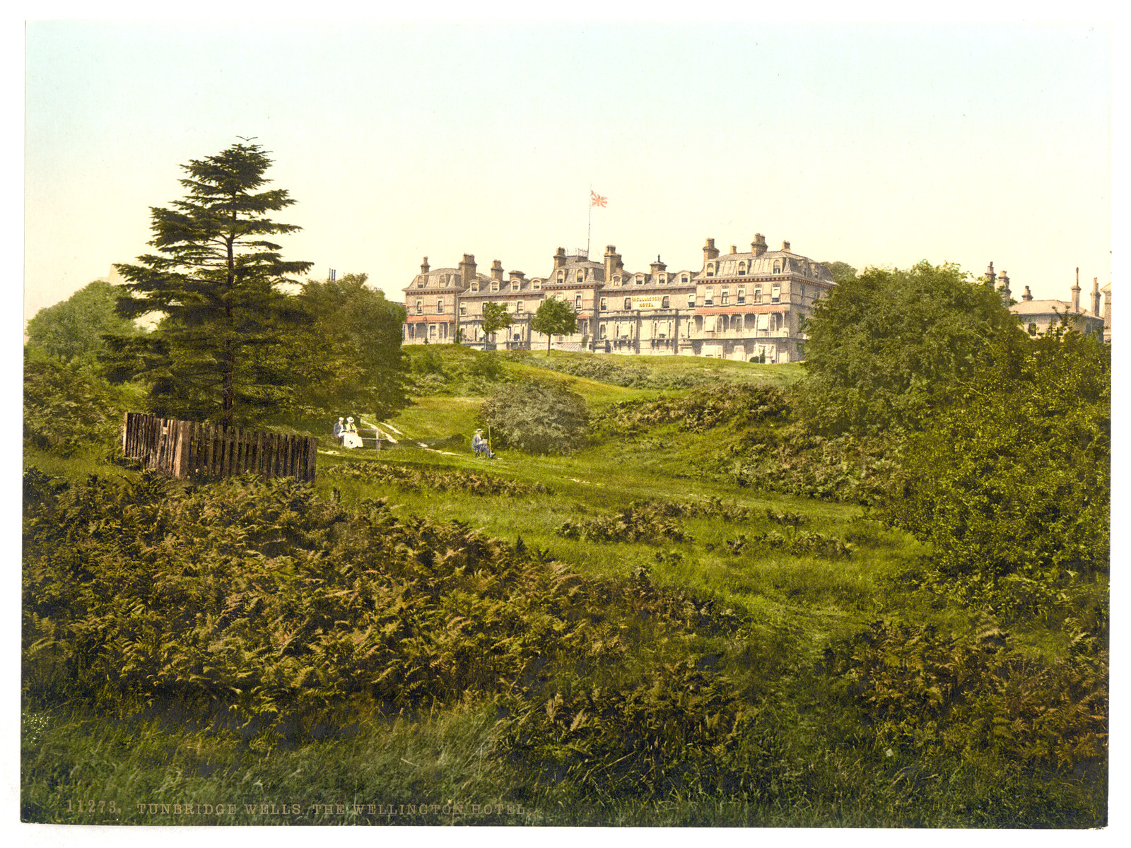 The Wellington Hotel Tunbridge Wells England, [between ca. 1890 and ca. 1900]. — historic print
