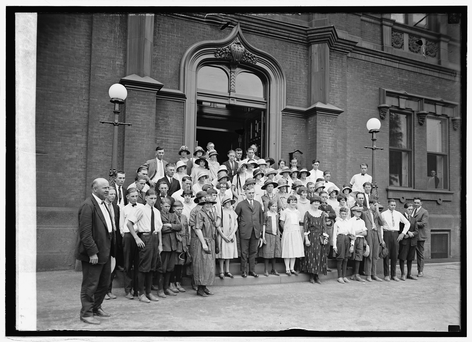 Sec. Wallace & agricultural clubs of Alamance County, North Carolina, 8/2/24, [19]24 August 2. — historic photograph