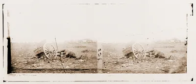 Gettysburg Pennsylvania. Unfit for service. Artillery caisson and dead mule