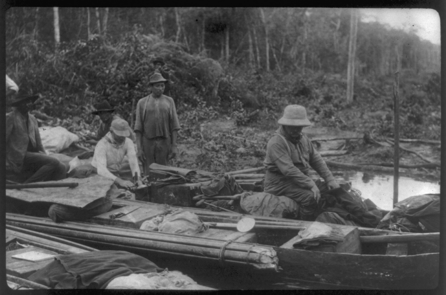 [Theodore Roosevelt, 1858-1919; lantern slide of Roosevelt's Brazil expedition, 1913, taken by his son Kermit] — historic image