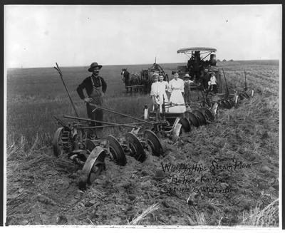 Wililam Phillips steam plow, Belpre, Kansas