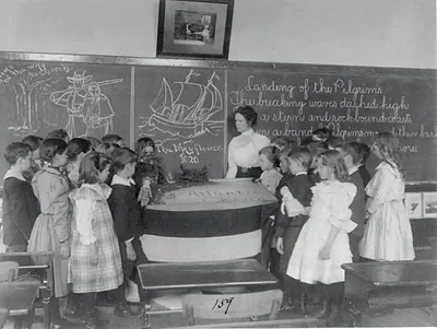 [Wash., D.C. public school classroom scene, ca. 1899: students studying the landing of the Pilgrims at Plymouth, Mass. (1st Div. no. 159)]