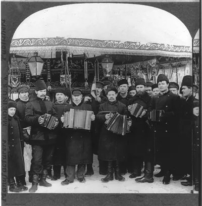 Musicians, Russian carnival, Petrograd