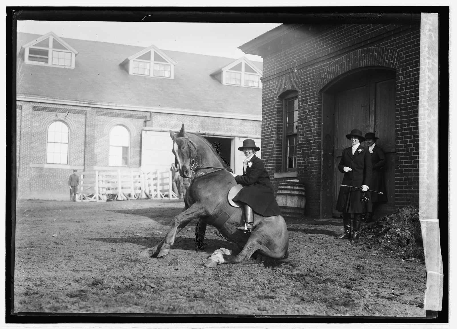 Helen Buchanan, [between 1909 and 1919] — historic photograph