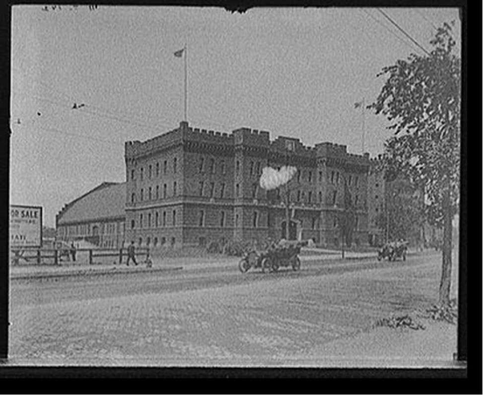 [State armory, Cambridge, Mass.], [between 1900 and 1920] — historic photograph