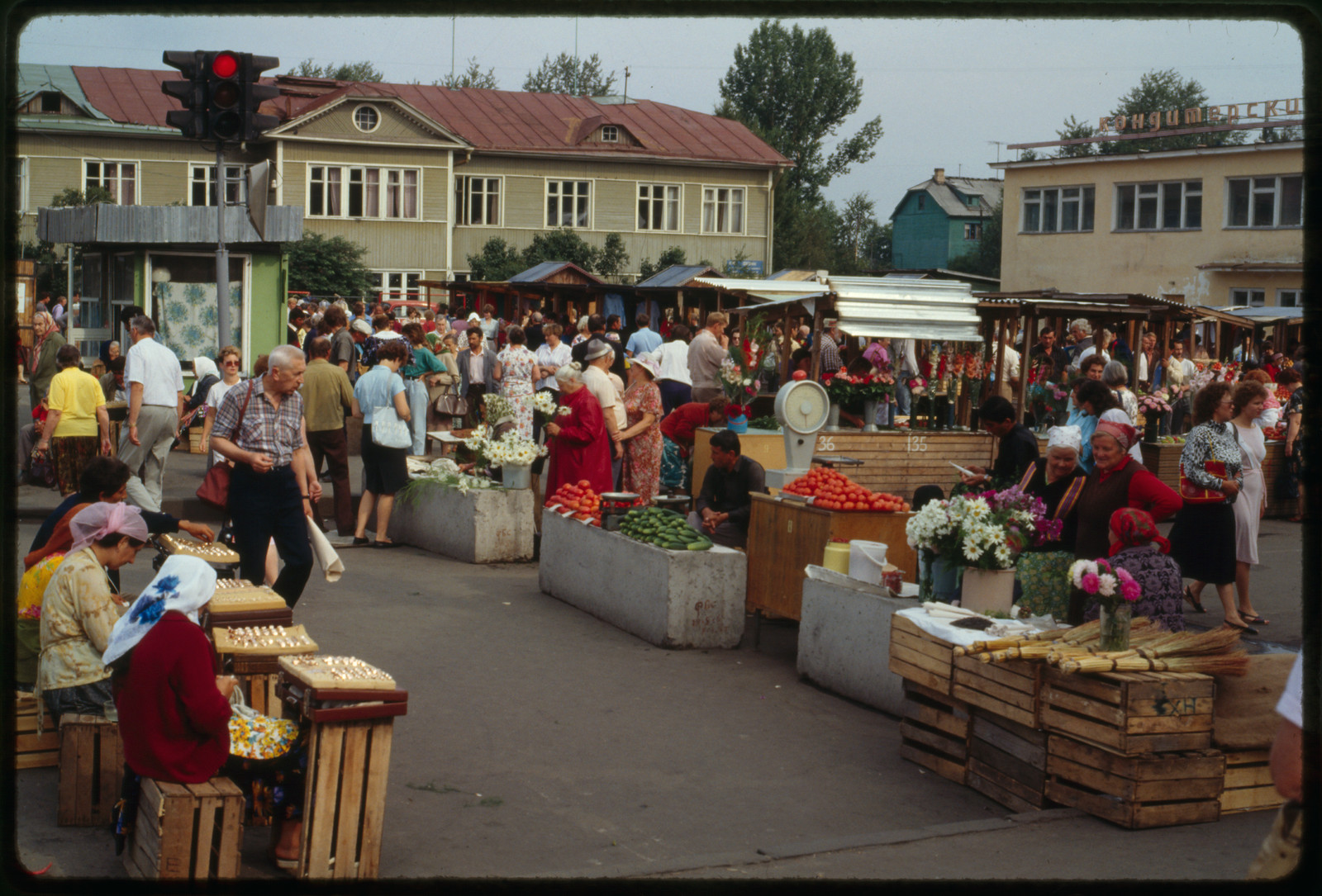 Outdoor market with vendors and produce, Russia — historic image