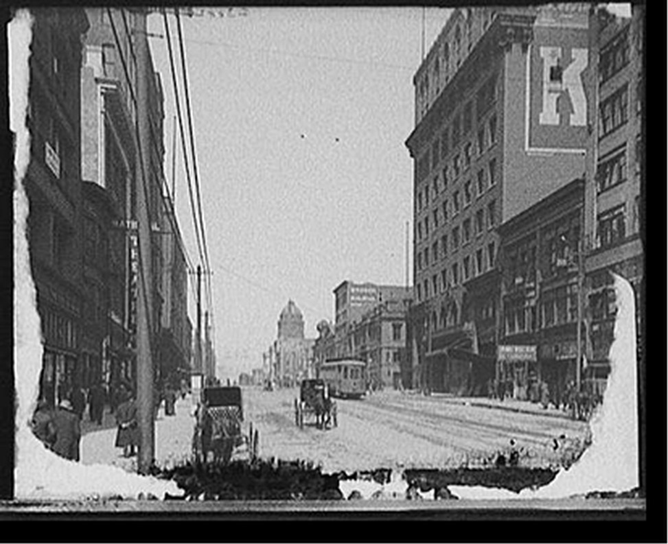 [Grand Avenue, Kansas City, Missouri], [between 1900 and 1910] — historic photograph