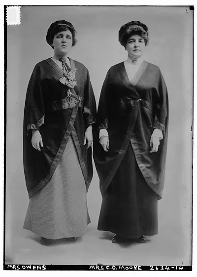 Mrs. Owens and Mrs. C.G. Moore