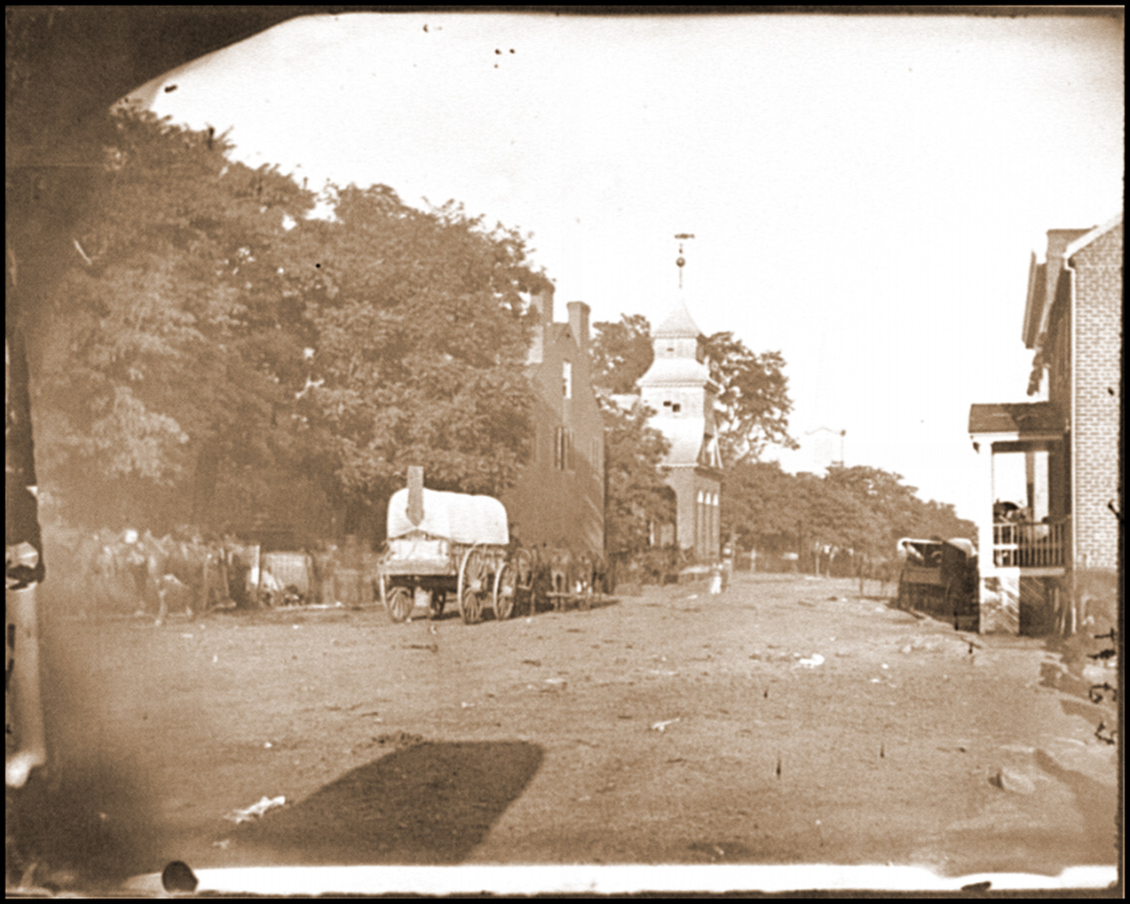 Culpeper Court House Va. Street scene, 1862 — historic photograph