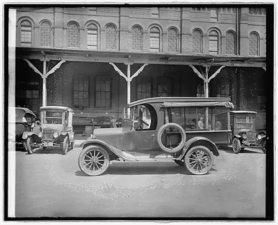 Semmes Motor Co. truck, [1926]