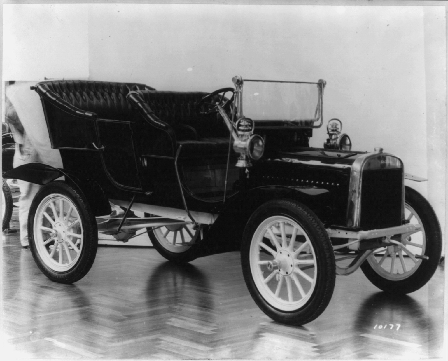 Ford model B - 1905, [no date recorded on caption card] — historic photograph