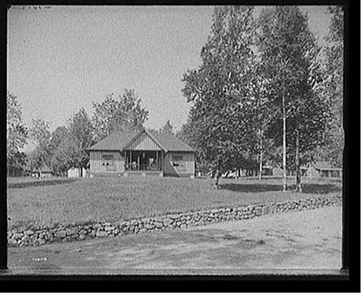 [Raquette Lake, cottage at the Antlers (Spruces), Adirondack Mts., N.Y.]