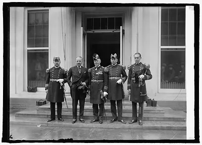 Ambassador Pueyrredon & Argentine Naval Commission at W.H., [i.e., White House, Washingt