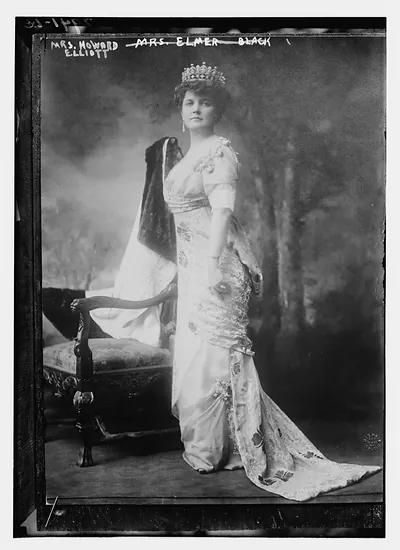 Mrs. Howard Elliott