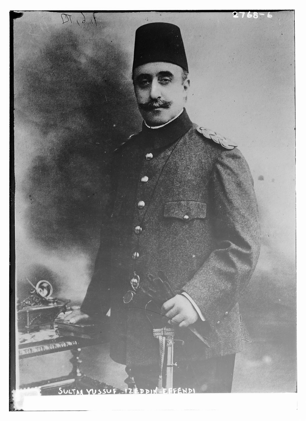 Sultan Yussuf Izeddin-Effendi, n/a — historic photograph