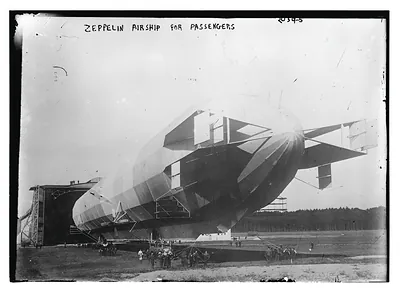 Zeppelin airship for passengers