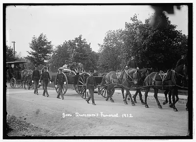 Military funeral, Gen. Duncan, 1912
