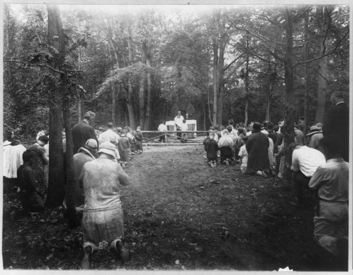 Benediction - Camp Molloy, Mattituck, Long Island, New York, [192-?] — historic photograph