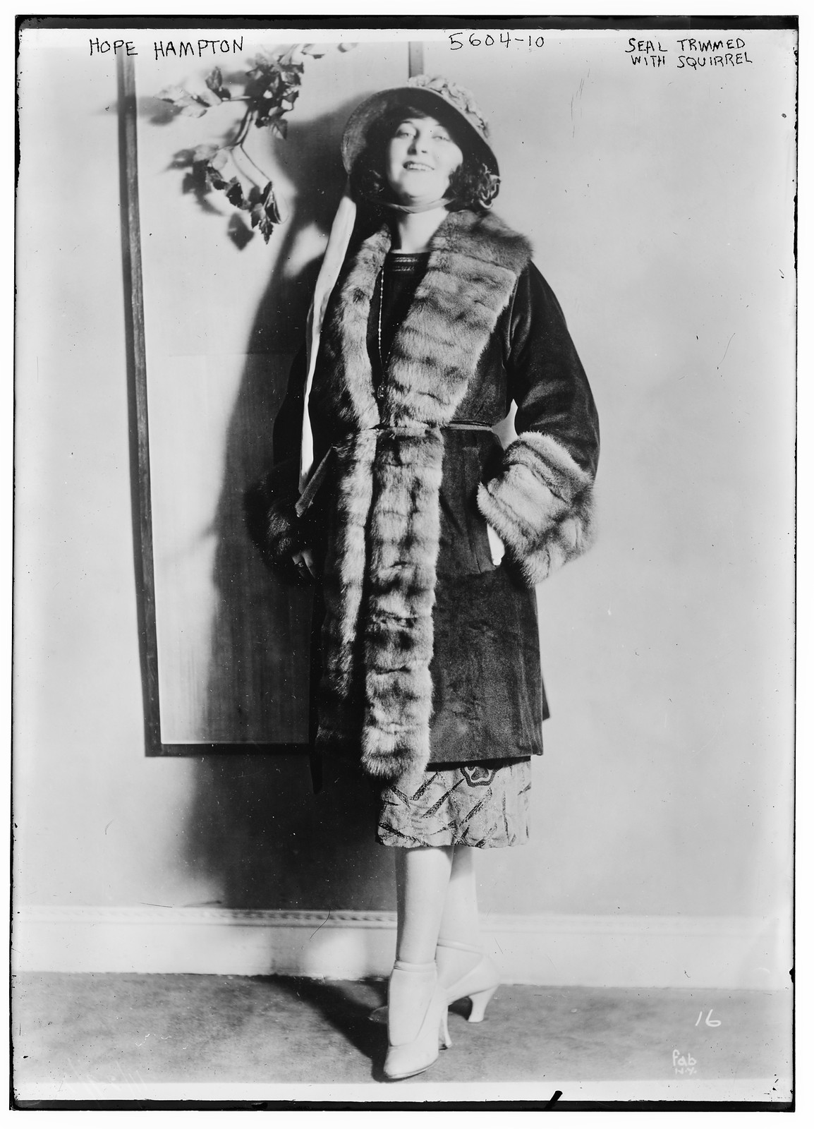 Hope Hampton, n/a — historic photograph