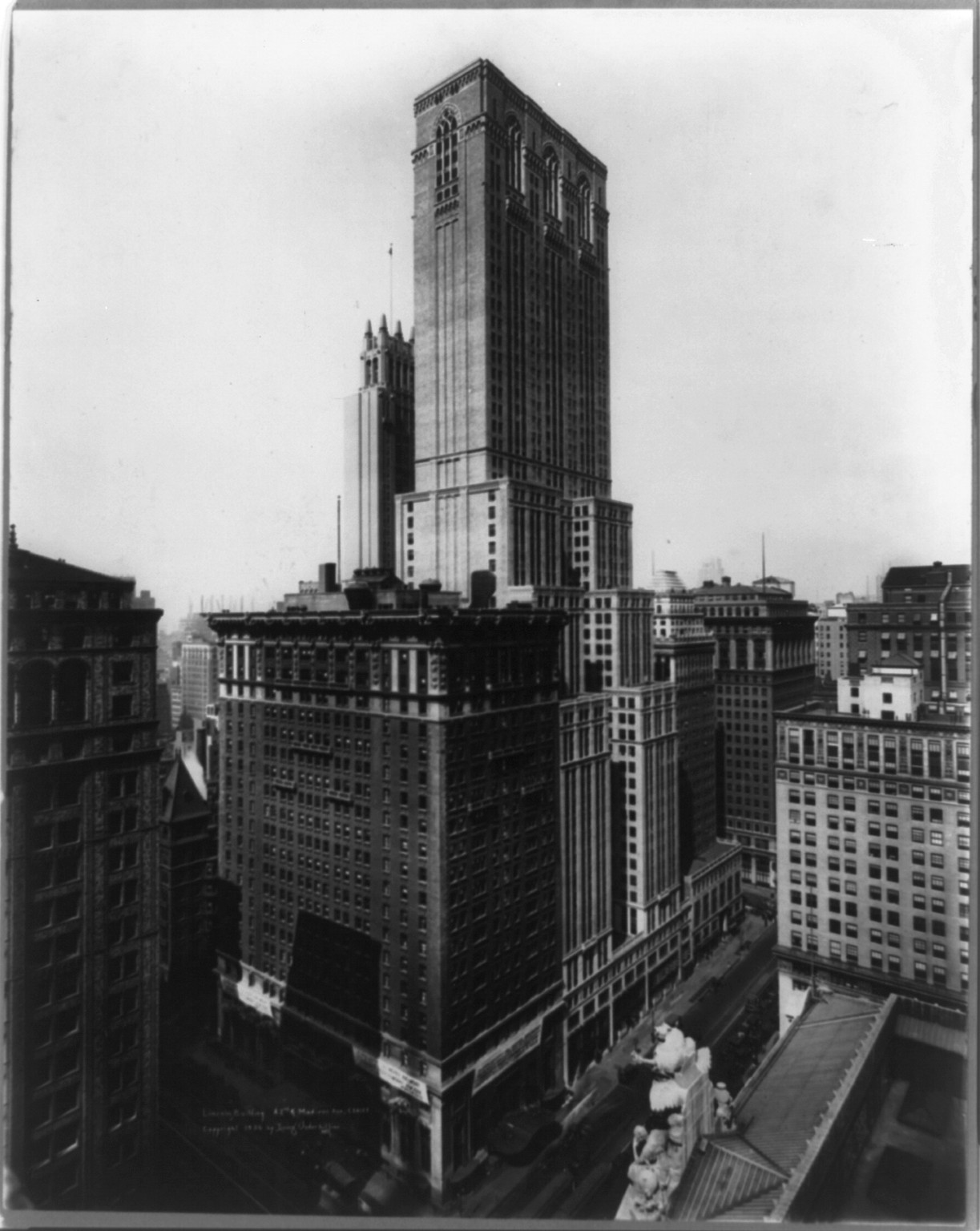Lincoln Building, 42nd & Madison Ave., New York City, c1930. — historic photograph
