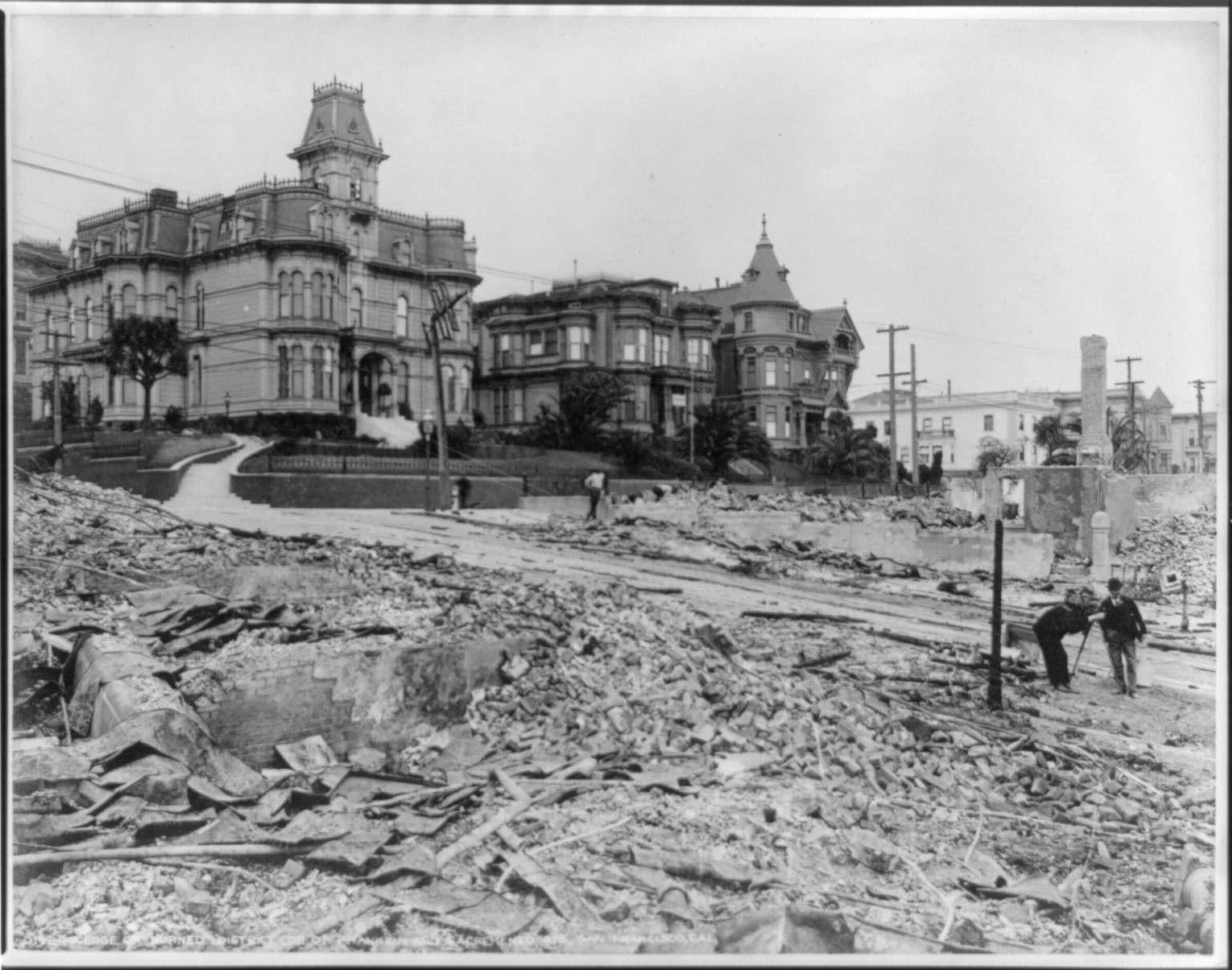 Edge of burned district, corner of Franklin and Sacramento Streets, San Francisco, Calif., c1906. — historic photograph