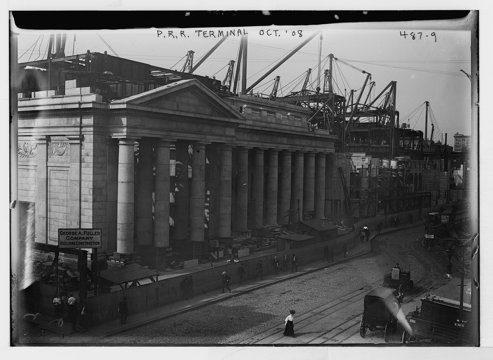 Pennsylvania Railroad Station, in construction, New York, Oct. 1908. — historic photograph