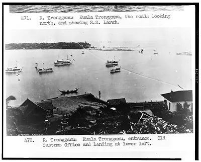 R. Trengganu: Kuala Trengganu, entranceR. Terengganu: Kuala Terengganu, entrance