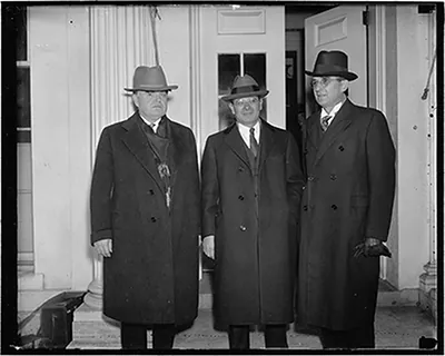 Historic Portrait - Washington DC - President confers with labor