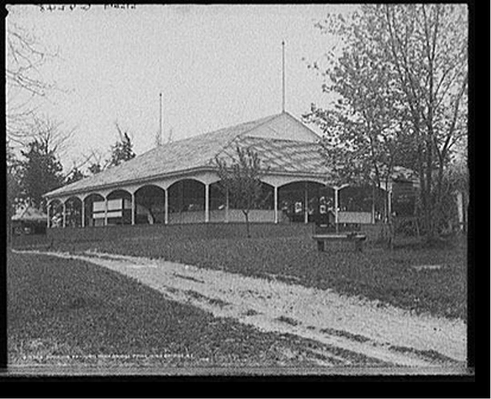 Dancing pavilion, High Bridge Park, High Bridge, Ky., [1907?] — historic photograph