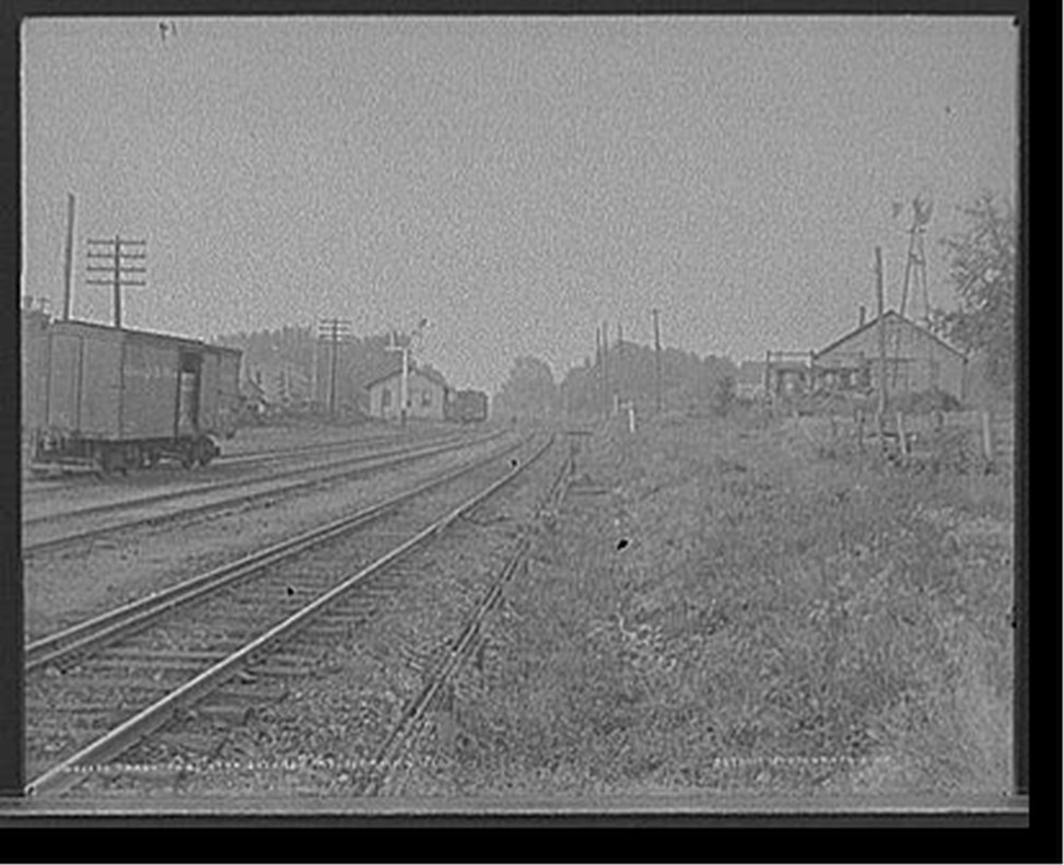 Track to be straightened, Normal, Ill's., [between 1900 and 1905] — historic photograph