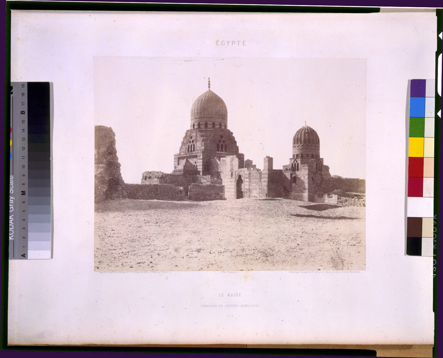 Le Kaire - tombeaux de sultans Mamelouks / Félix Teynard., Paris ; Londres ; Berlin ; New York : Publie par Goupil et Cie. éditeurs, [1858] (Paris : Imp. phot. de H. de Fonteny et Cie., 1851). — historic photograph