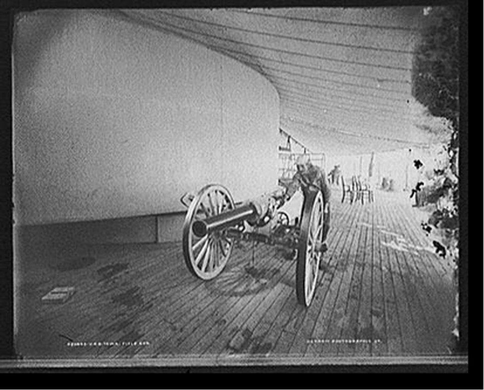 U.S.S. Iowa, field gun, [between 1897 and 1901] — historic photograph