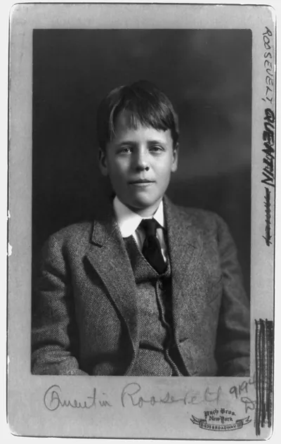[Quentin Roosevelt, half-length portrait, facing front] / Pach Bros., New York.