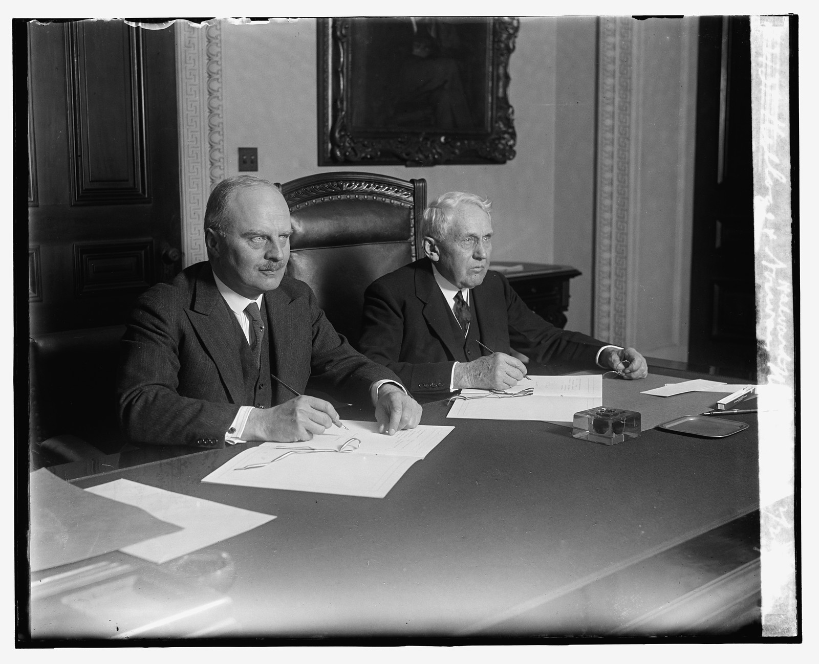 Kellogg & Norway Minister, Halvard H. Bachke, 2/20/29, [19]29 February 20. — historic photograph