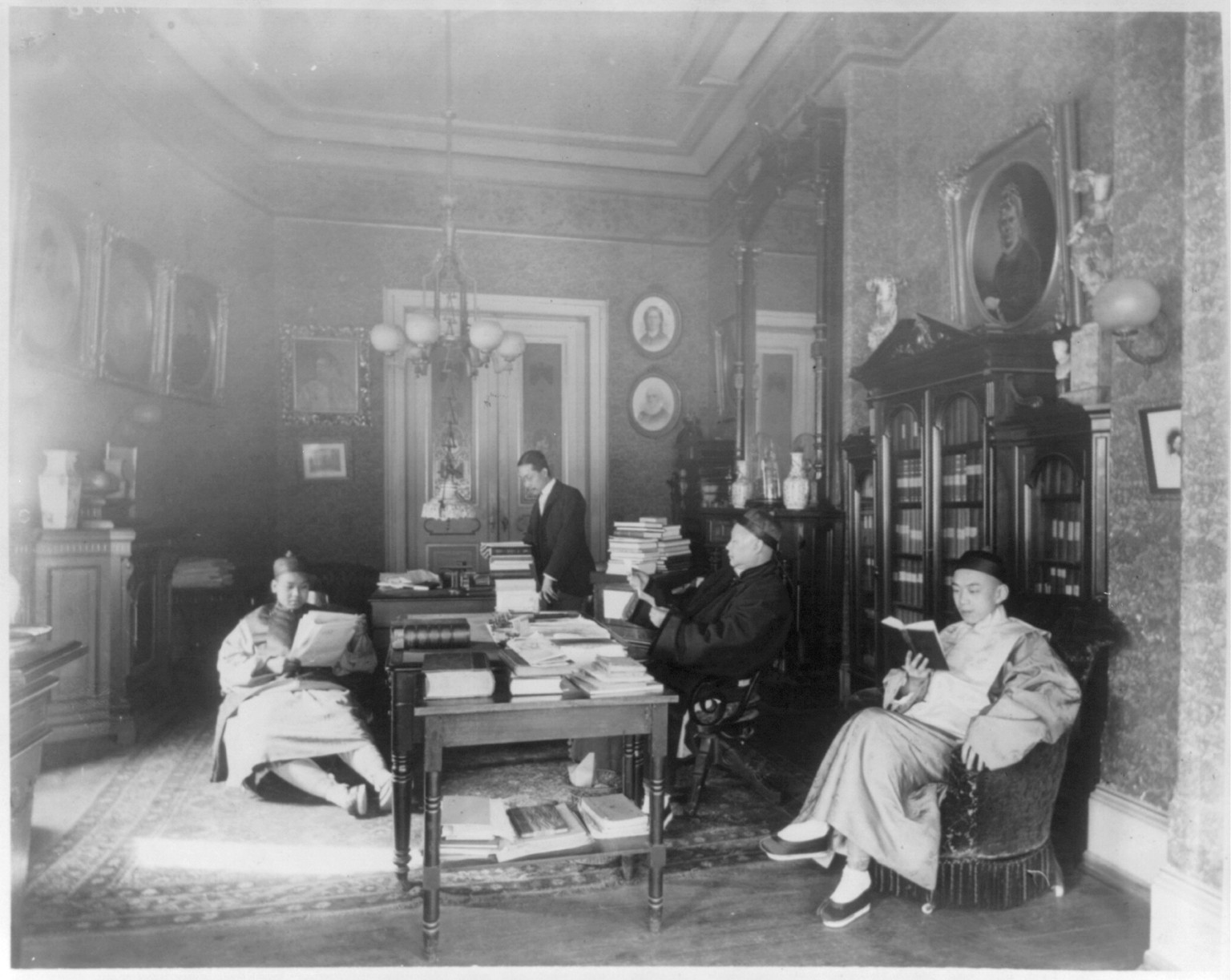Chinese Legation in Stewart Castle, Dupont Circle, Wash., D.C., [between 1890 and 1950] — historic photograph