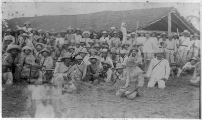 [Large group of Cuban soldiers posed, Cuba]