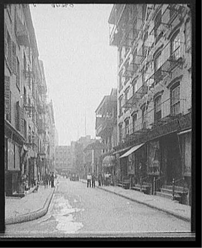 [Pell Street, Chinatown, New York, N.Y.], [between 1900 and 1910] — historic photograph