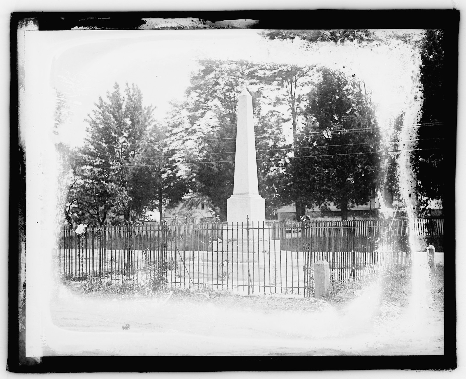 Confederate monument, King George, [1921] — historic photograph