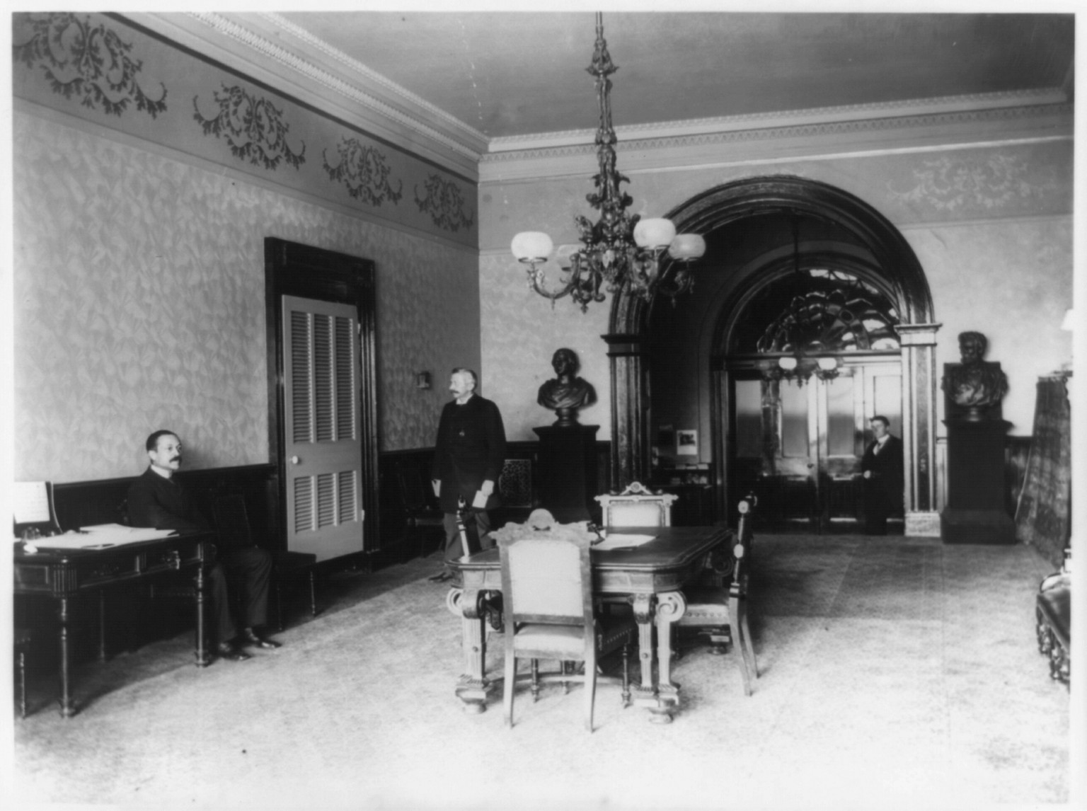 The office lobby in the White House, [between 1889 and 1906] — historic photograph