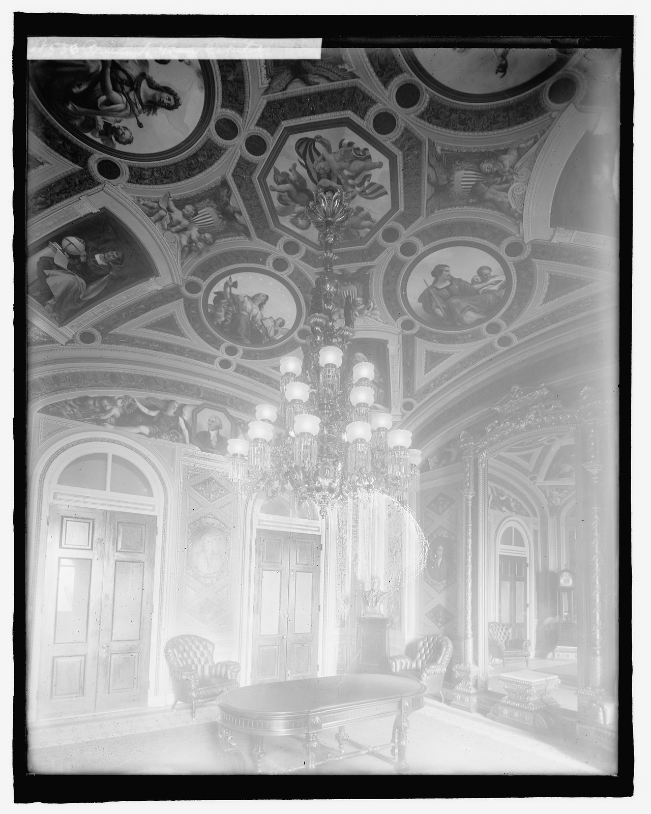 President's room, Capitol, [Washington, D.C.], [between 1916 and 1917] — historic photograph