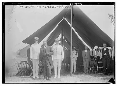Gen. Leffett, Secy. Garrison and Gen. Wood