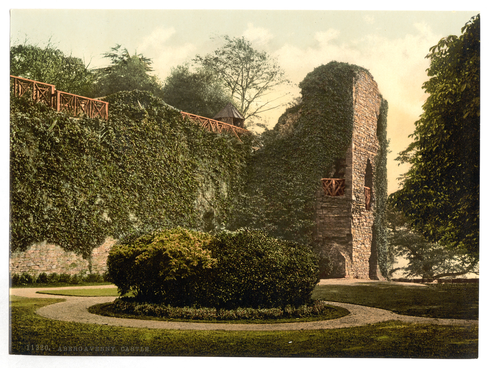 Abergravenny Castle Abergravenny i.e. Abergavenny England, [between ca. 1890 and ca. 1900]. — historic print