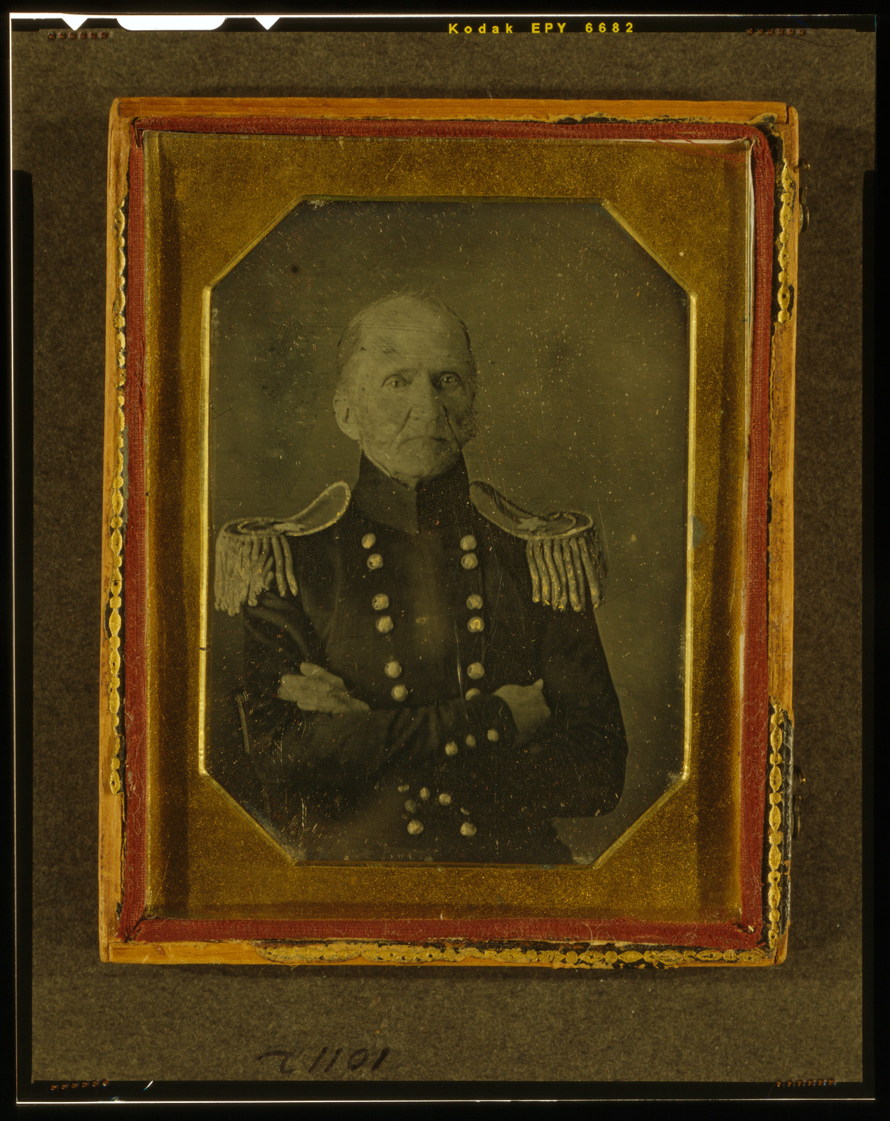 [Unidentified Army officer, possibly Brigadier General Thomas Lawson, half-length portrait, facing front, in uniform with arms crossed], [between 1845 and 1850] — historic photograph